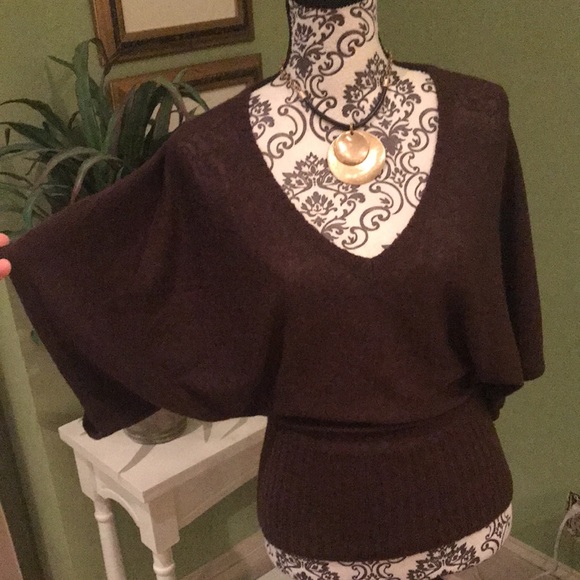 Trina Turk sweater - Picture 4 of 5